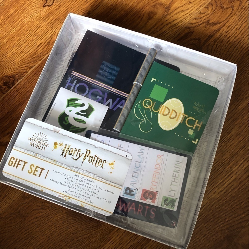 Harry Potter stationery gift set